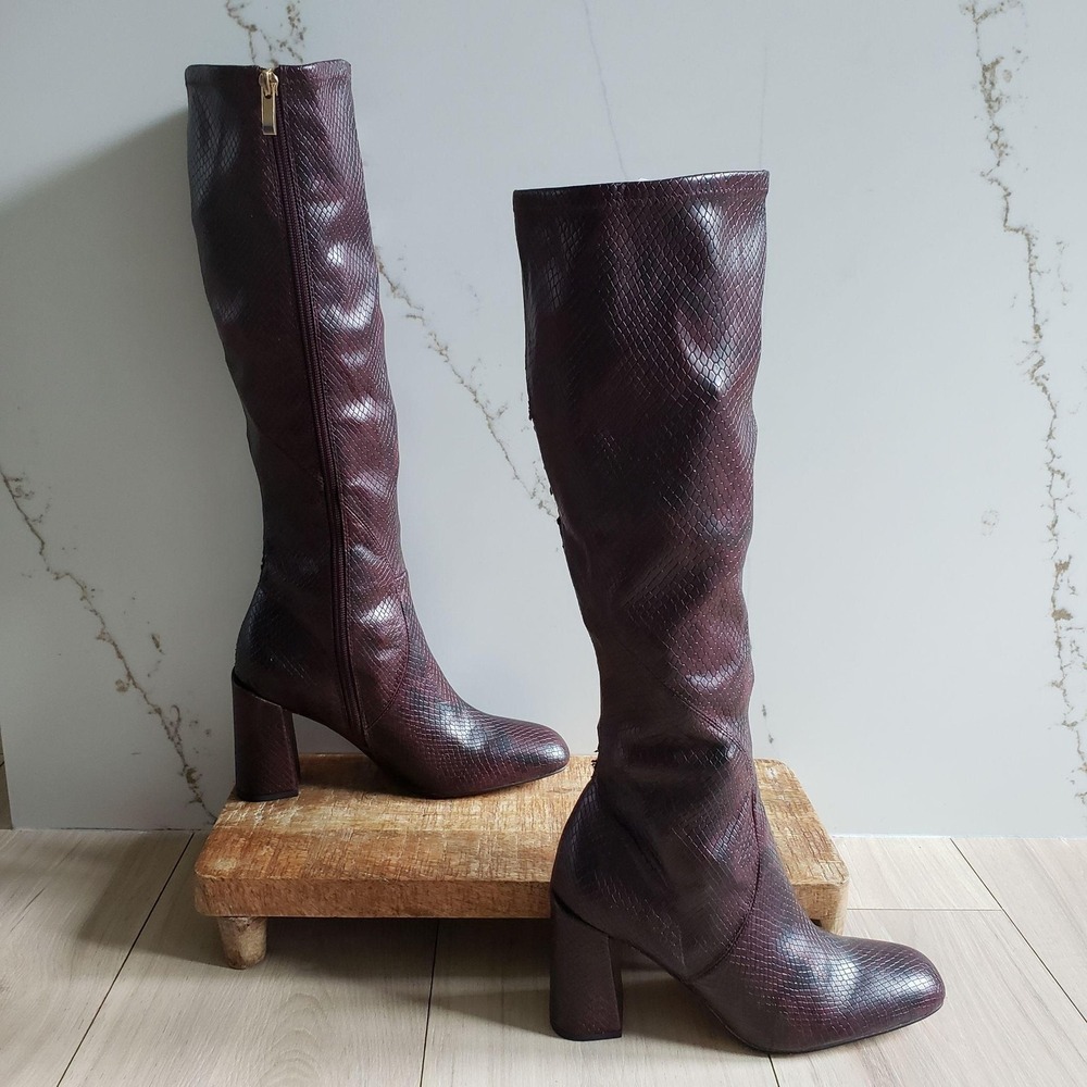 Franco Sarto Gardeniah Boots Womens 6.5 Burgundy Snakeskin Block Heel Knee High